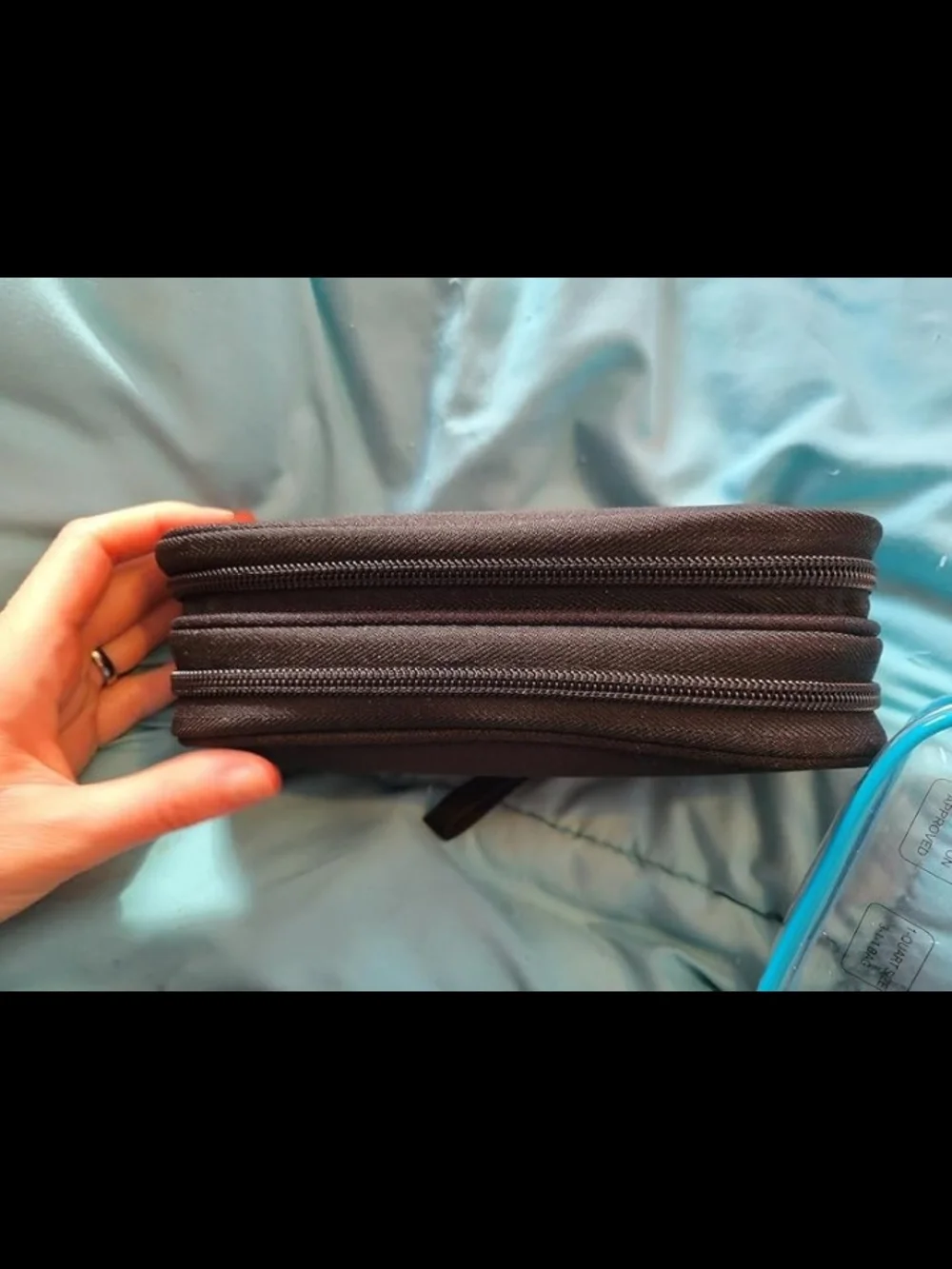 Universal Electronic Organizer Case Travel Cable Cord Storage Bag Medium Black